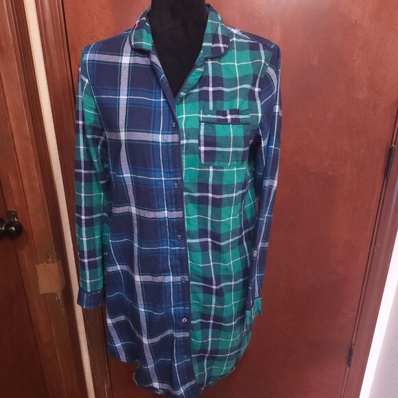 Stars Above Green Perfectly Cozy Flannel Shirt Size Small - Picture 2 of 9